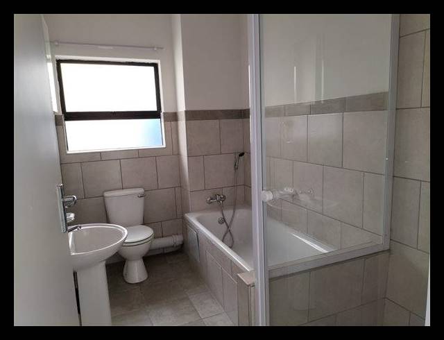 2 BEDROOM PROPERTY TO RENT IN RASLOUW